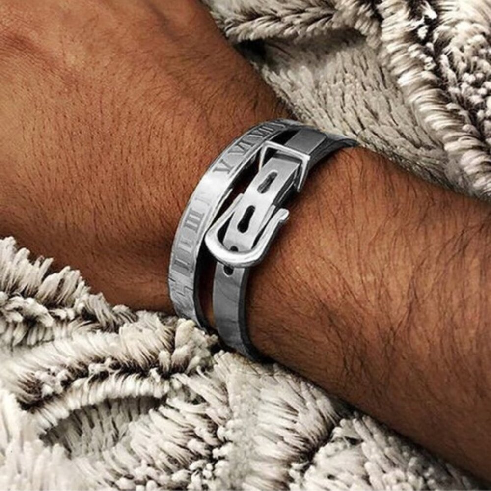 2 PC Royal Roman Buckle Numeral Cuff Bracelets Bangles Silver